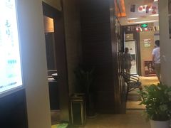 -金色印象·4K影院式足体养生(杨家坪西郊店)