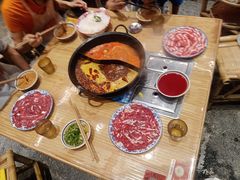-袁山山重庆火锅(丈八北路店)