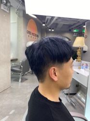 -变画·发型STUDIO