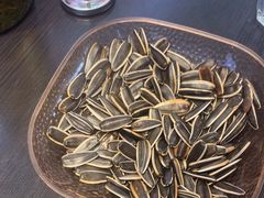 -川流不息·地道川菜·小龙虾(松东路店)