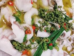 -新记印象酸菜鱼馆(天阳亲子广场店)