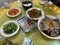 -煲来饱去冷水鱼