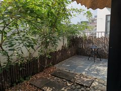 -临街徽菜馆·正宗黄山味