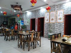 -壹阁胡羊焖饼(特色小吃街店)