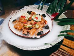 云南长街宴猪蹄花-雀舞云南菜(乐客城店)