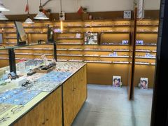 -罗伯特眼镜·蔡司官方授权(罗湖国贸店)