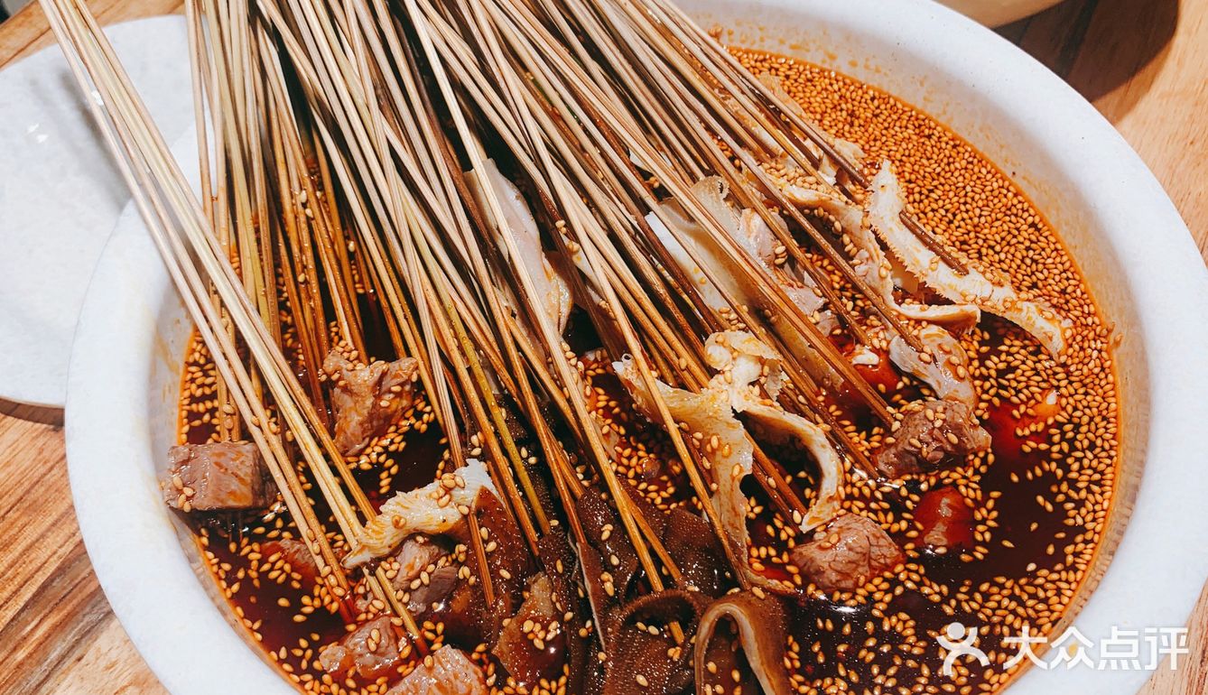 [调皮][调皮]夏天必吃钵钵鸡[糖果]