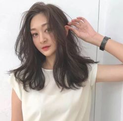 -慕名造型