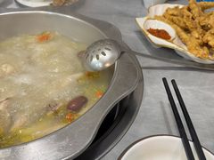 -光头药膳鸡(莱茵小镇店)