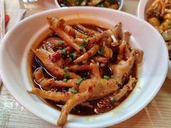 开胃鸡爪-领蟹祥记·香辣蟹·特色小海鲜(奥体天虹店)