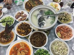 -天乐农家鱼头王(天目湖店)