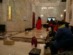 -阳光钱柜KTV(八一路店)