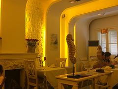 大堂-成桂西餐厅·42年的味道(五大道疙瘩楼店)