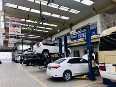 -成都锦泰一汽丰田4S店(龙泉驿区店)