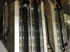 -香港ELEMENTS圆方