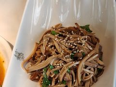 -苏浙汇(南京西路店)