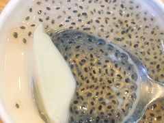 -文昌邓记清补凉(西沙路店)