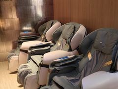 -涨巢·潮玩水疗局