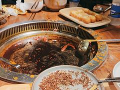 -城墙拐拐火锅(三峡广场黑金冠店)