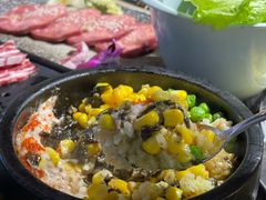 石锅拌饭-鹤江桥·红油牛肉粉(SKP店)