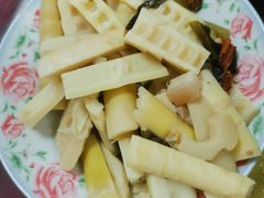 -农家老屋药根鸡