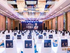 -深圳星河丽思卡尔顿酒店