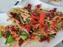 -覃记海鲜美食餐厅