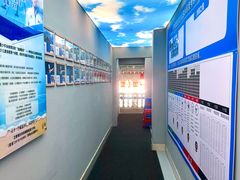 -梦翔龙湖滟澜山游泳俱乐部