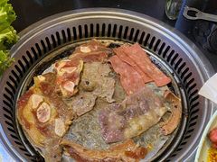 -九寸花汀海鲜烤肉自助(中东迪克店)