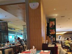 -潇湘华天大酒店-湘·悦美食街(芙蓉中路店)