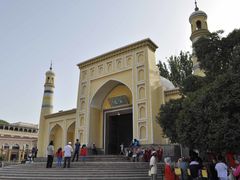 -艾提尕尔清真寺