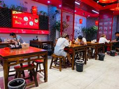 -76人老烩面(龙湖泰山路店)