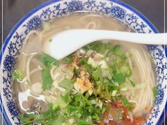-陇上全荟兰州传统牛肉面(延吉路店)