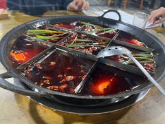 -正南齊北重庆老火锅(光华村直营店)