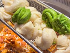 -山河屯铁锅炖(哈西站店)