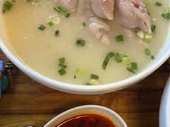 -中和裴氏蹄花(府河路店)