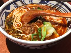 -鑫花溪牛肉米粉(东环大润发店)