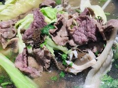 -谢老五跷脚牛肉·非遗传承店