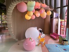 -水桶王国主题餐厅·聚会·生日派对·亲子活动·家庭套餐(亚龙湾希尔顿店)