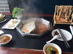 -重庆德庄火锅(体育中心店)