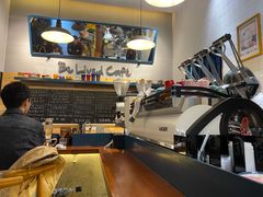 -Be Lived Cafe比例咖啡(摩天轮店)