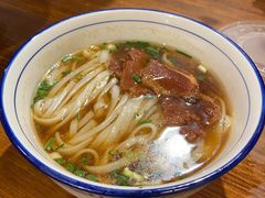 -矮子粉店1985·长沙米粉(湘春路店)
