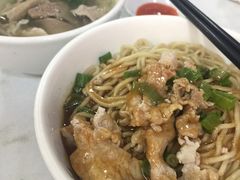 -三身人金新肠粉(丹霞店)