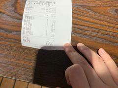 -爆炸头阿姨小四川正宗川味小吃(无任何分店)