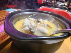 -蚝堡海鲜·威海菜·海肠捞饭·烧烤·亚洲吃蚝公司(幸福门店)