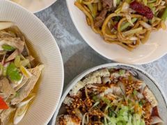 -汗腾格里·风味餐厅(新疆驻京办店)