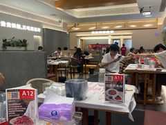 -肥肥虾庄·金牌油焖大虾(汉口城市广场店)