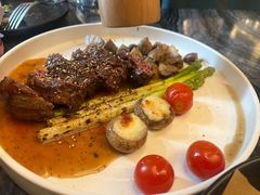 -LES ELITES 英集荟(南京西路店)