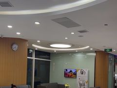 -雅悦齿科(顾村公园店)