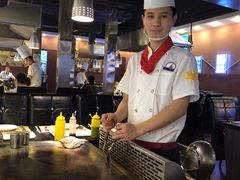 -利昂法式铁板主题餐厅(新奥购物中心店)